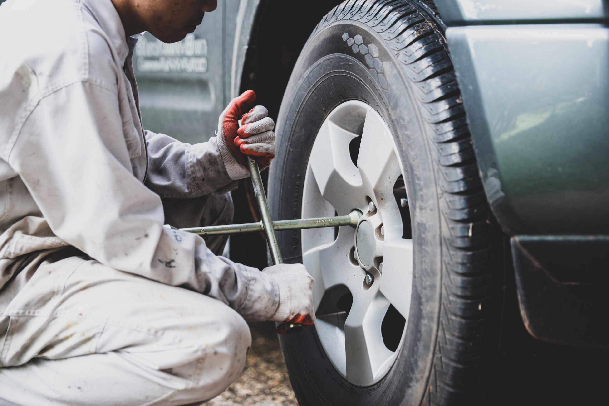 Roadside Tire Change -Nationwide Recovery